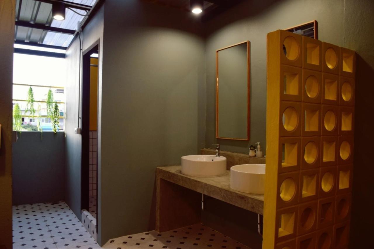 Albergue Bangpho Story Bangkok Exterior foto
